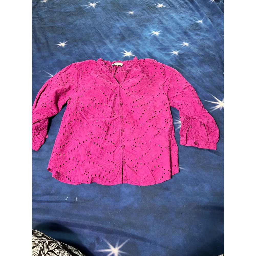 Evereve Magenta Pink Eyelet Cotton Button Down Blouse Top Small